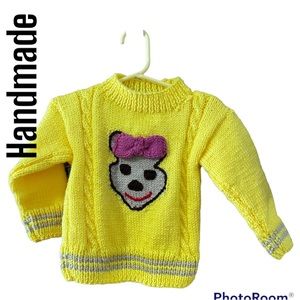 3/$10 🐻 Sweater (2)